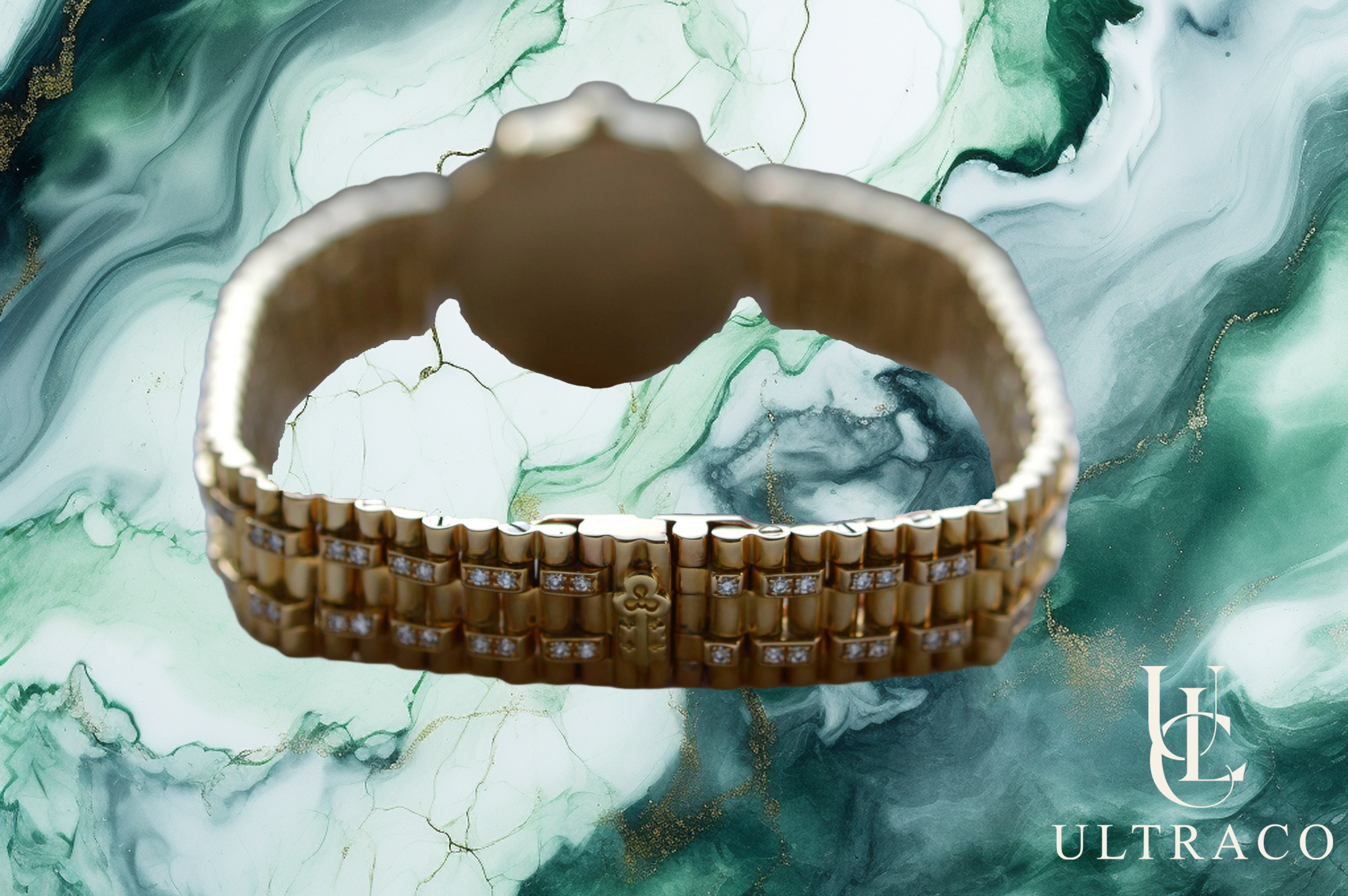 Corum Admiral's Cup Small Quartz 18K Yellow Gold Diamond Paved