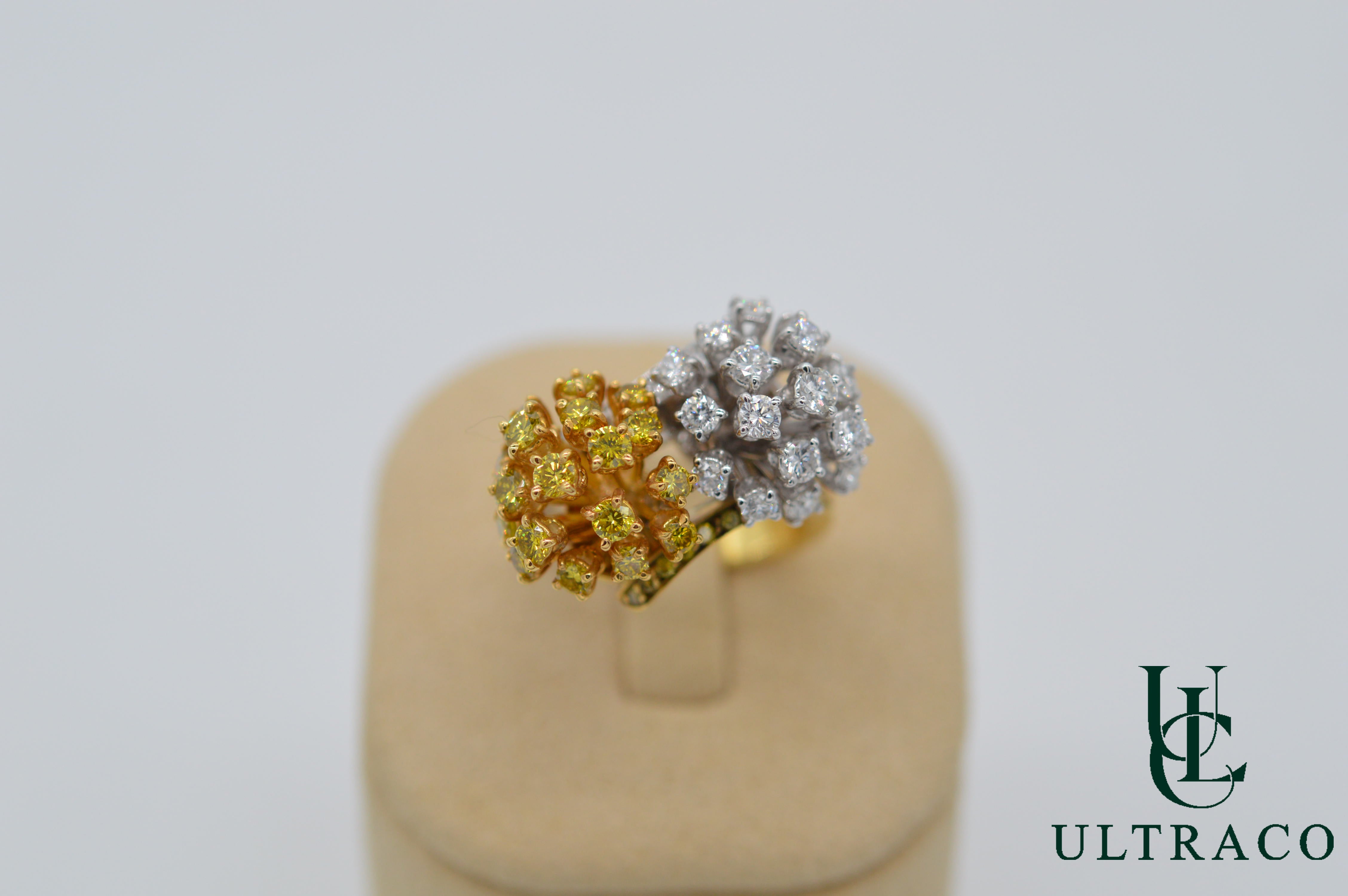 Motif de fleurs en mouvement avec diamants blancs et jaunes dans une bague en or 18 carats