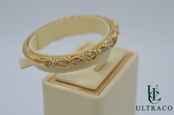 Diamonds Bangle In 18K Yellow Gold