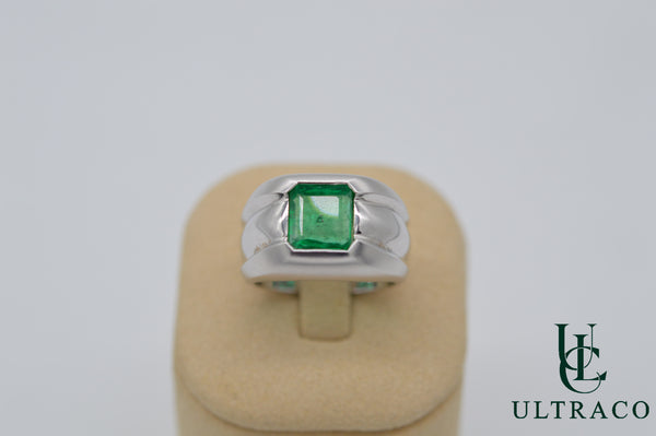 Zambian Emerald In 18K White Gold Ring