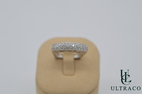 Diamonds Set In 18K White Gold Ring