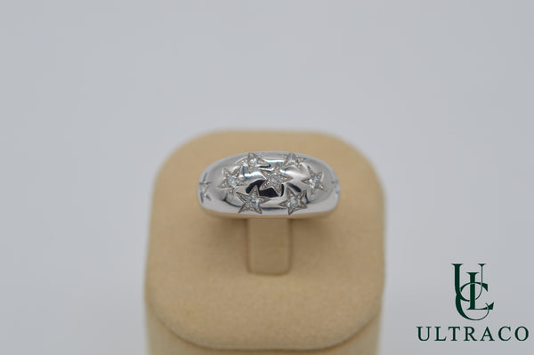 Diamonds Set In 18K White Gold Ring