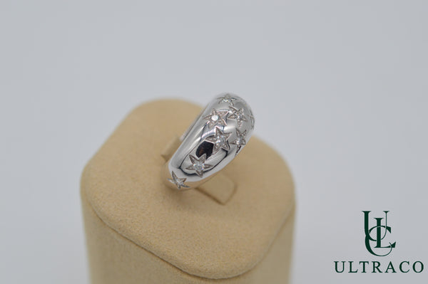 Diamonds Set In 18K White Gold Ring